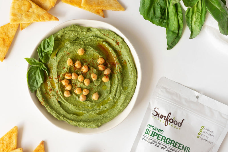 Supergreens Pesto Hummus & Pita Chips